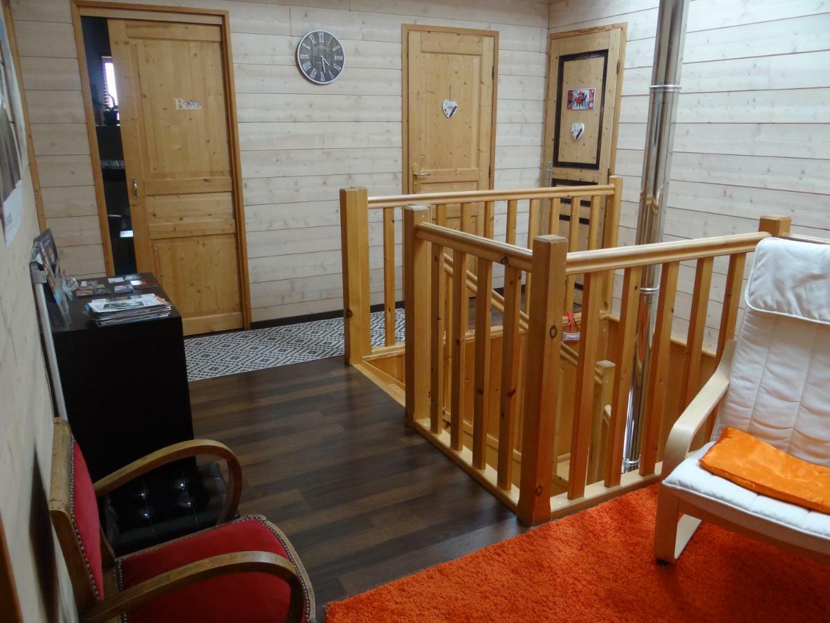 Ma Cabane Du Canada Combray Екстериор снимка