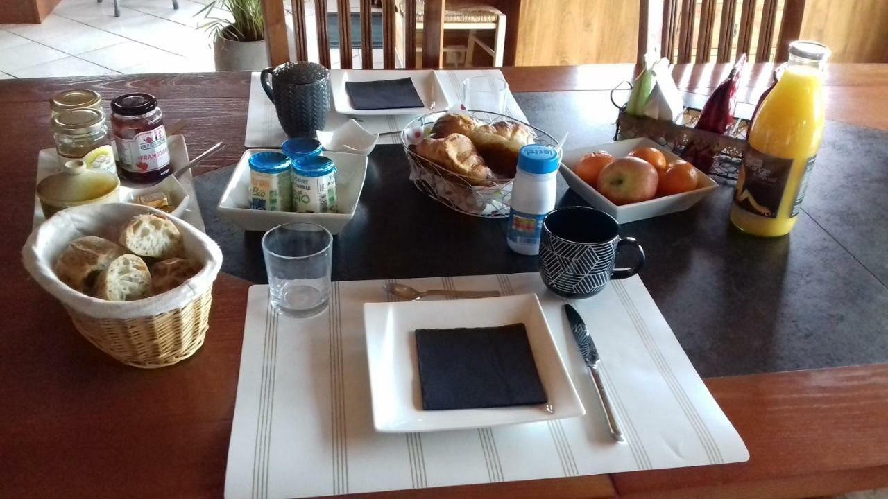 Ma Cabane Du Canada Combray Екстериор снимка